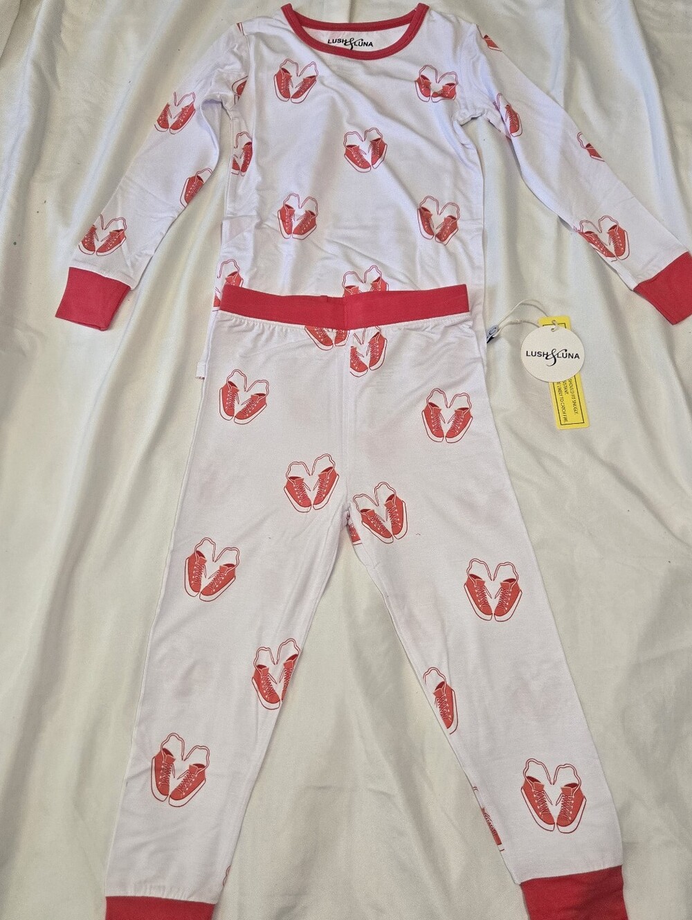 NWT BAMBOO 2 Piece Pajama Set-